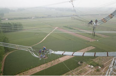 南荊長特高壓工程建設使用防墜器